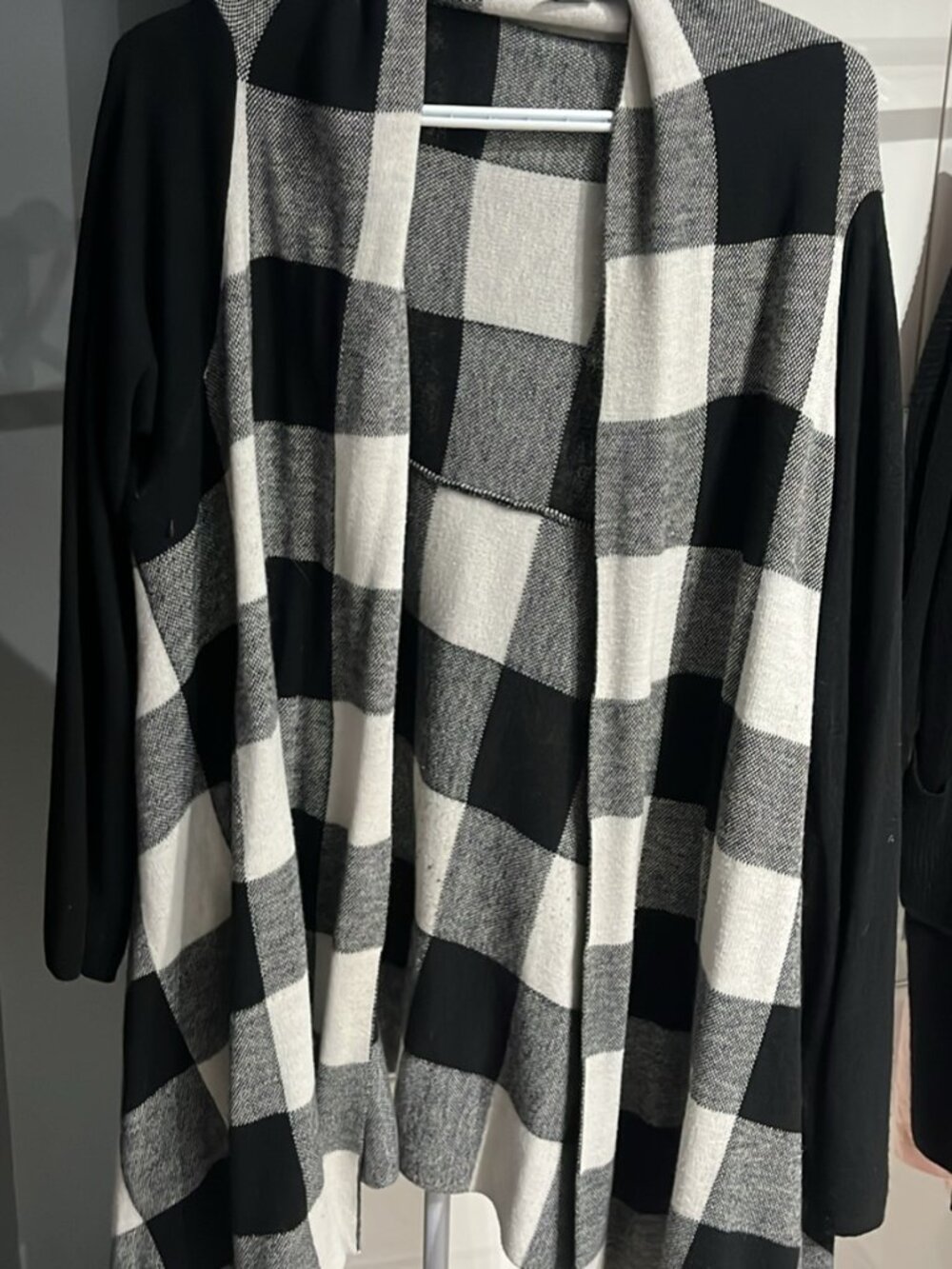 3/$30 Torrid Buffalo Cardigan